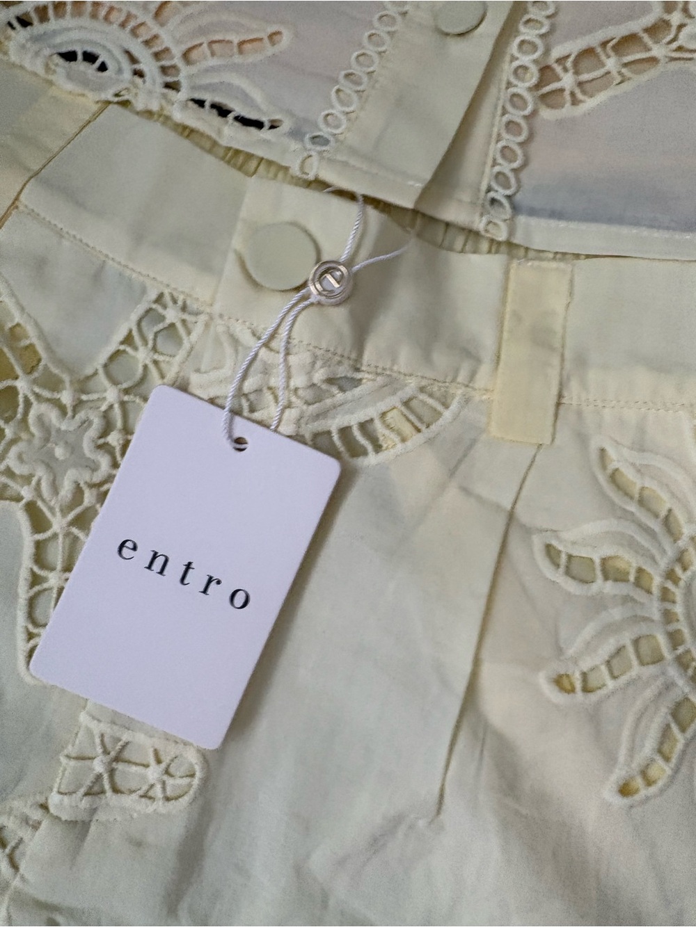 ❤️NEW entro Yellow Eyelet-Trim Button Front Top And shorts sets - Picture 4 of 15